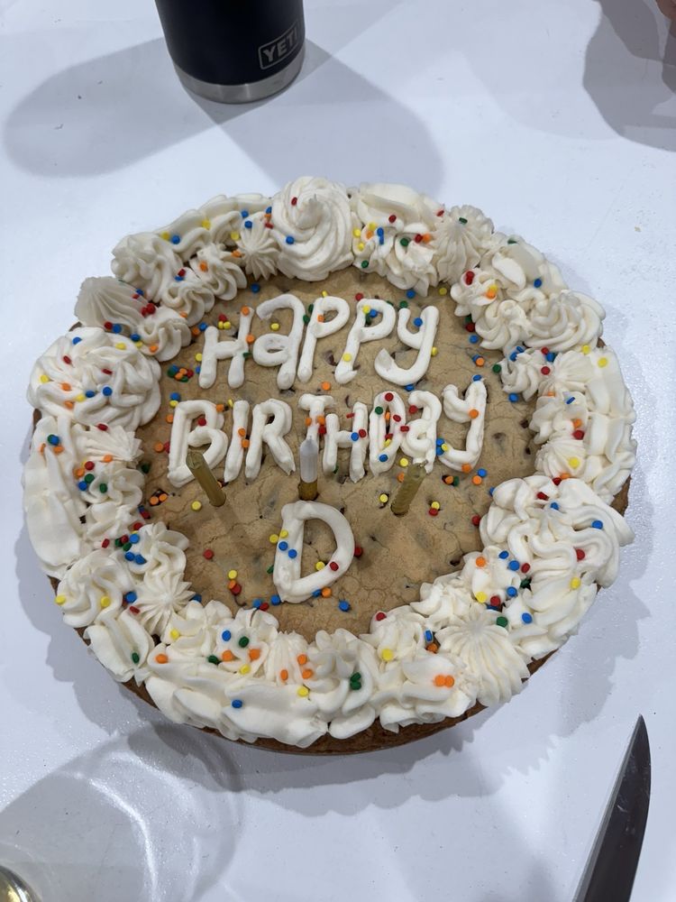 Sweet Chicks Bakehouse Logo