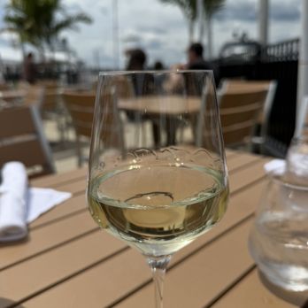 The Reef - Sauvignon Blanc with a view - Seafood Near Me - Newport, Rhode Island The Reef - Sauvignon Blanc with a view - Seafood Near Me - Newport, Rhode Island