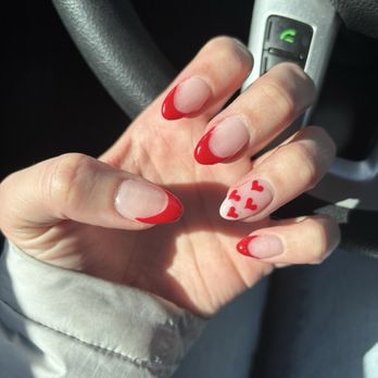 Crystal Nail Spa - Nail Salons Near Me - Lemoyne, Pennsylvania