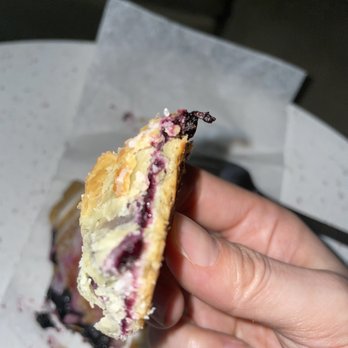 Bowerman's On 8th - Cafes Near Me - Holland, Michigan