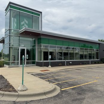 Associated Bank - Banks & Credit Unions Near Me - Sun Prairie, Wisconsin Associated Bank - Banks & Credit Unions Near Me - Sun Prairie, Wisconsin