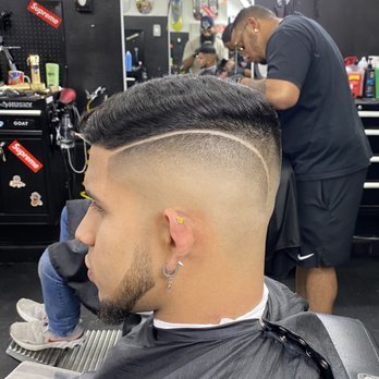 Edge Barber Studio - Barbers Near Me - Plantation , Florida Edge Barber Studio - Barbers Near Me - Plantation , Florida