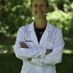 Sloane & Oppenheim - Dr. Linda Warren