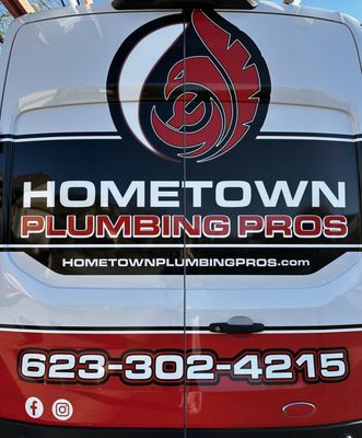 Hometown Plumbing Pros Logo