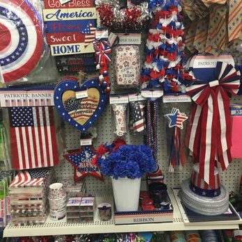Dollar Tree - Discount Store Near Me - Mary Esther, Florida