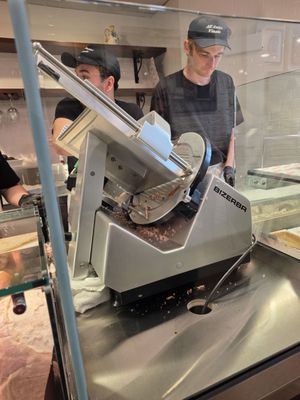 All'Antico Vinaio by null