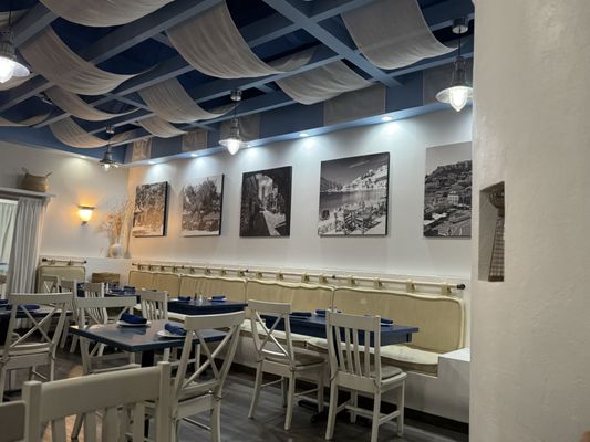 Platía Greek Kitchen by null