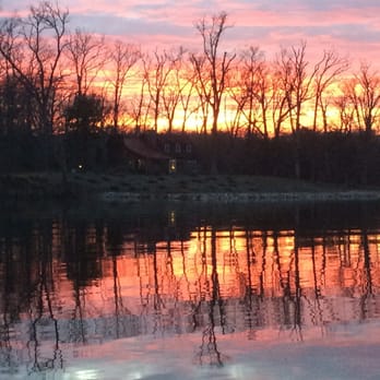 Bayfields Bed & Breakfast - Gorgeous sunset - Bed & Breakfast Near Me - Harwood, Maryland