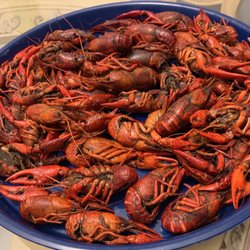 Kelley's Village Inn - Old crawfish  check yours before you leave!