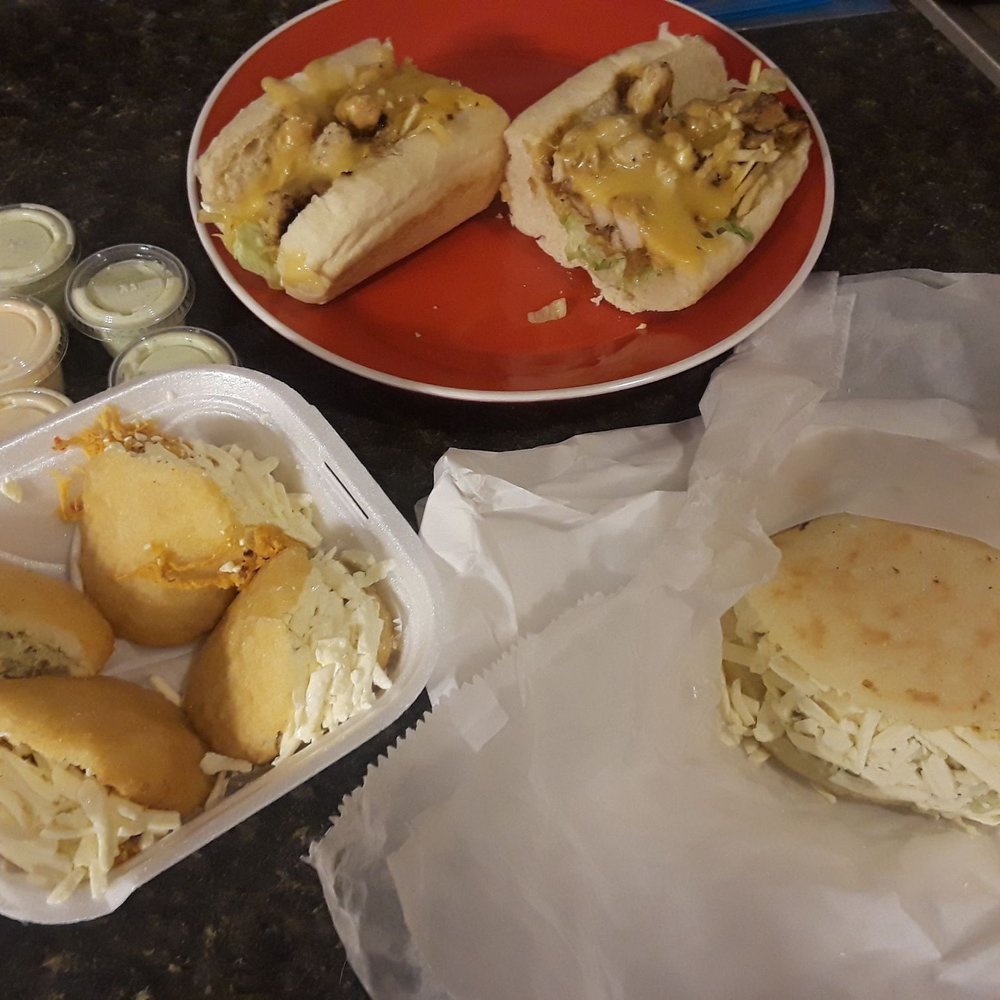 The Arepa Station - Arepitas de pollo, Pepito, y Reina pepiada arepa - Latin American Near Me - Orlando, Florida The Arepa Station - Arepitas de pollo, Pepito, y Reina pepiada arepa - Latin American Near Me - Orlando, Florida