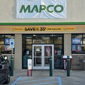 MAPCO - Front door on 151st street - Gas Stations Near Me - Carmel, Indiana