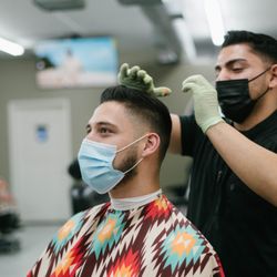 Modern Barber Room - Final Touches By @Bryan