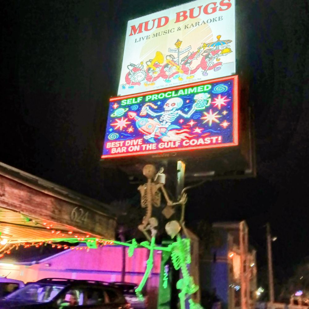 MudBugs Pub - The grand entrance to mud bugs. - Pubs Near Me - Gulf Shores, Alabama