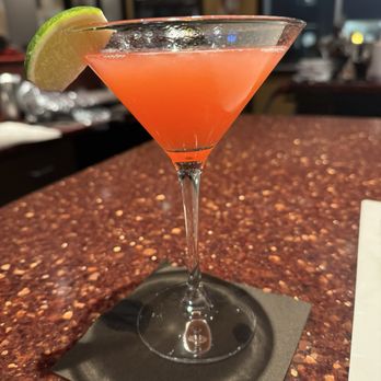 110 Grill - Pick 6 seasonal cocktail - New American Near Me - Marlborough, Massachusetts