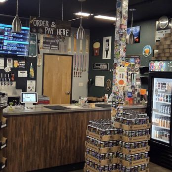 Revision Brewing - Counter - Breweries Near Me - Sparks, Nevada