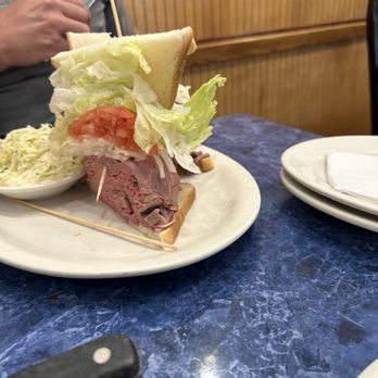 Harold's New York Deli - Roast beef sandwich - Delis Near Me - Edison, New Jersey Harold's New York Deli - Roast beef sandwich - Delis Near Me - Edison, New Jersey