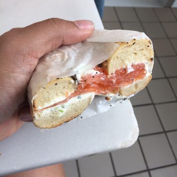 Sadelle's - Everything bagel with chive cream cheese and salmon - Bakeries Near Me - New York, New York