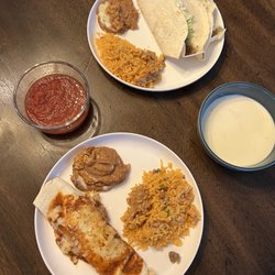 Los Vaqueros - Meal