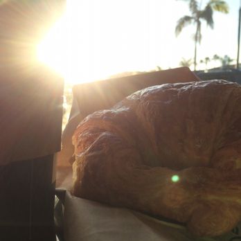 C'est Si Bon Bakery - Plain good bliss! - Bakeries Near Me - Newport Beach, California C'est Si Bon Bakery - Plain good bliss! - Bakeries Near Me - Newport Beach, California