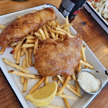 Fish 101 - 2 piece fish & chips - Seafood Near Me - Encinitas, California