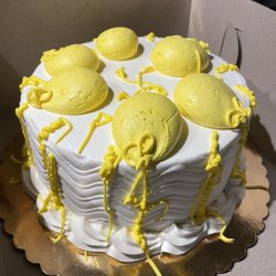 Pierre's of South Brunswick - 7 inch round cake with buttercream icing