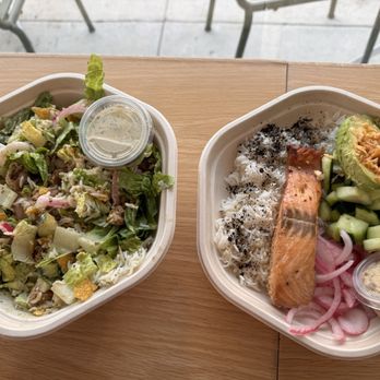 sweetgreen - Healthy Salads, Wraps, and Bowls - Chicken Avocado Ranch and Miso Glazed Salmon - Salad Near Me - The Woodlands, Texas