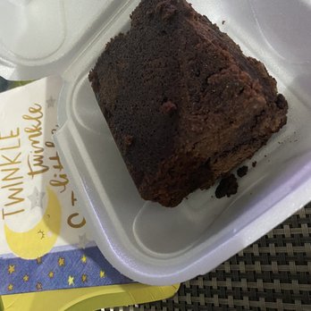 Amici's Pizza Cafe - Cake - Italian Near Me - Coconut Creek, Florida