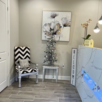 Lilium Laser Center - Entrance - Laser Hair Removal Near Me - Missouri City, Texas Lilium Laser Center - Entrance - Laser Hair Removal Near Me - Missouri City, Texas