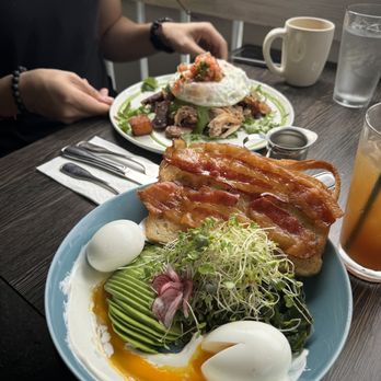Over Easy - Brunch Bowl, Pork Hash - Breakfast & Brunch Near Me - Kailua, Hawaii Over Easy - Brunch Bowl, Pork Hash - Breakfast & Brunch Near Me - Kailua, Hawaii