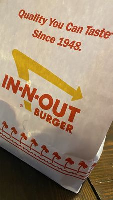 In-N-Out Burger by null