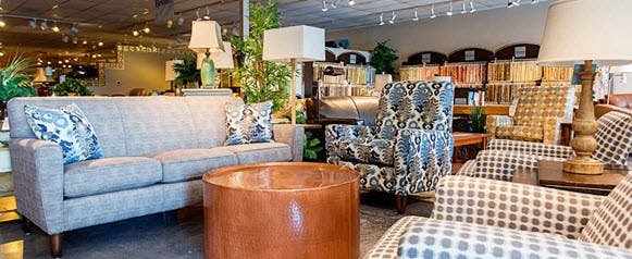 TRACYS FURNITURE INC