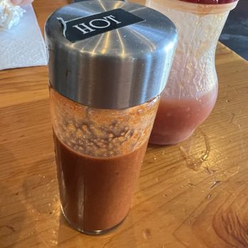 El Cuscatlan Restaurant - HOT sauce is where its at - Salvadoran Near Me - Hercules, California El Cuscatlan Restaurant - HOT sauce is where its at - Salvadoran Near Me - Hercules, California