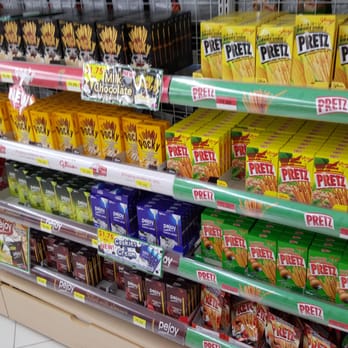 Daiso - Snacks! - Discount Store Near Me - San Diego, California