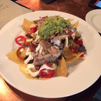 Agave Restaurant - Chicken nacho starter - Mexican Near Me - Prague, Puerto Rico