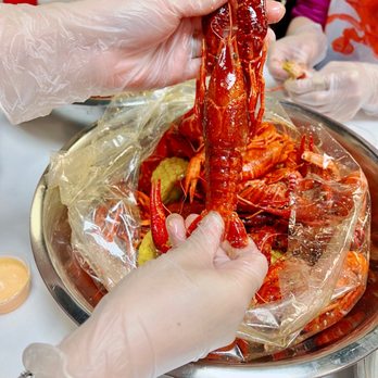 The Crawfish Hut - Seafood Near Me - Burien, Washington The Crawfish Hut - Seafood Near Me - Burien, Washington