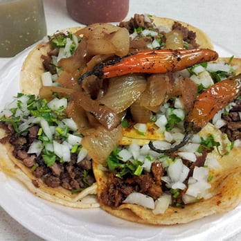 Taqueria Metro Basilica - Mexican Near Me - La Puente, California