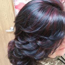 Studio On 15 - Cut and color
