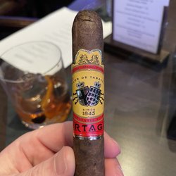 Henry's Cigar Lounge - Partagas Cigar