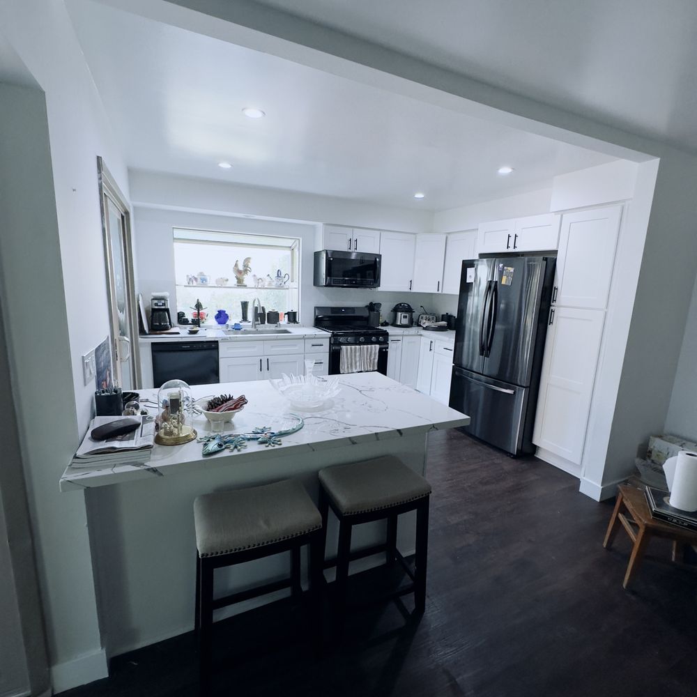 Slide of Artisan & Co.