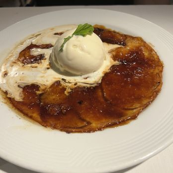 Fervor - Apple Cinnamon Dessert - Steakhouses Near Me - Buenos Aires, C Fervor - Apple Cinnamon Dessert - Steakhouses Near Me - Buenos Aires, C