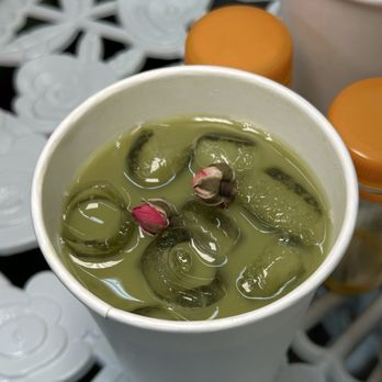 Blue Hour - matcha latte - Food Trucks Near Me - Los Angeles, California