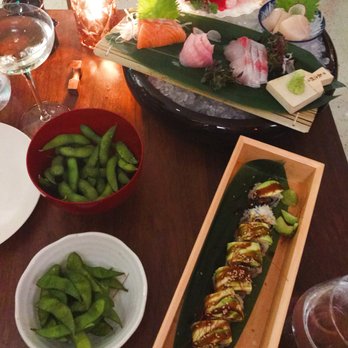 Azabu - Sushi Bars Near Me - Miami Beach, Florida