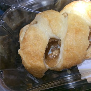 Safeway - Mold on Apple strudel - Grocery Near Me - Woodinville, Washington