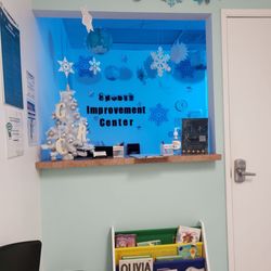 Speech Improvement Center - Peaceful, calm and clean reception/waiting area.