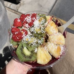 Ginger Sweet - Açaí bowl