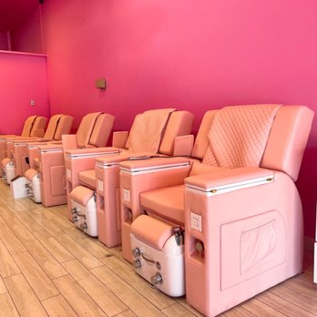 Utopia Beauty Salon - Pedicure - Nail Salons Near Me - Arcadia, California