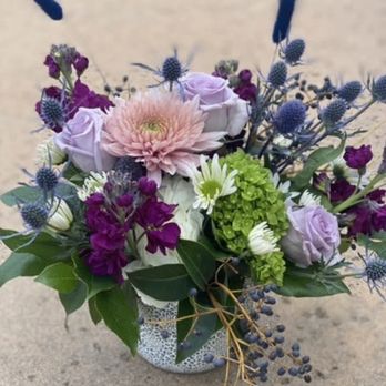 Flowers ‘a la Carte - Oceanside - Flowers a La Carte amazing designer-choice purple arrangement - Florists Near Me - Oceanside, California Flowers ‘a la Carte - Oceanside - Flowers a La Carte amazing designer-choice purple arrangement - Florists Near Me - Oceanside, California