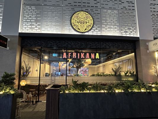 Foto de The O2 - Londres, XGL, GB. Afrikana restaurant store front