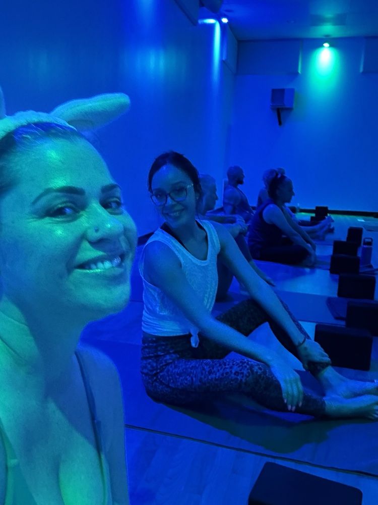 YogaSix Trinity Logo