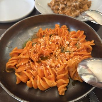 Glorietta Trattoria - Vodka pasta - Italian Near Me - Jackson, Wyoming Glorietta Trattoria - Vodka pasta - Italian Near Me - Jackson, Wyoming